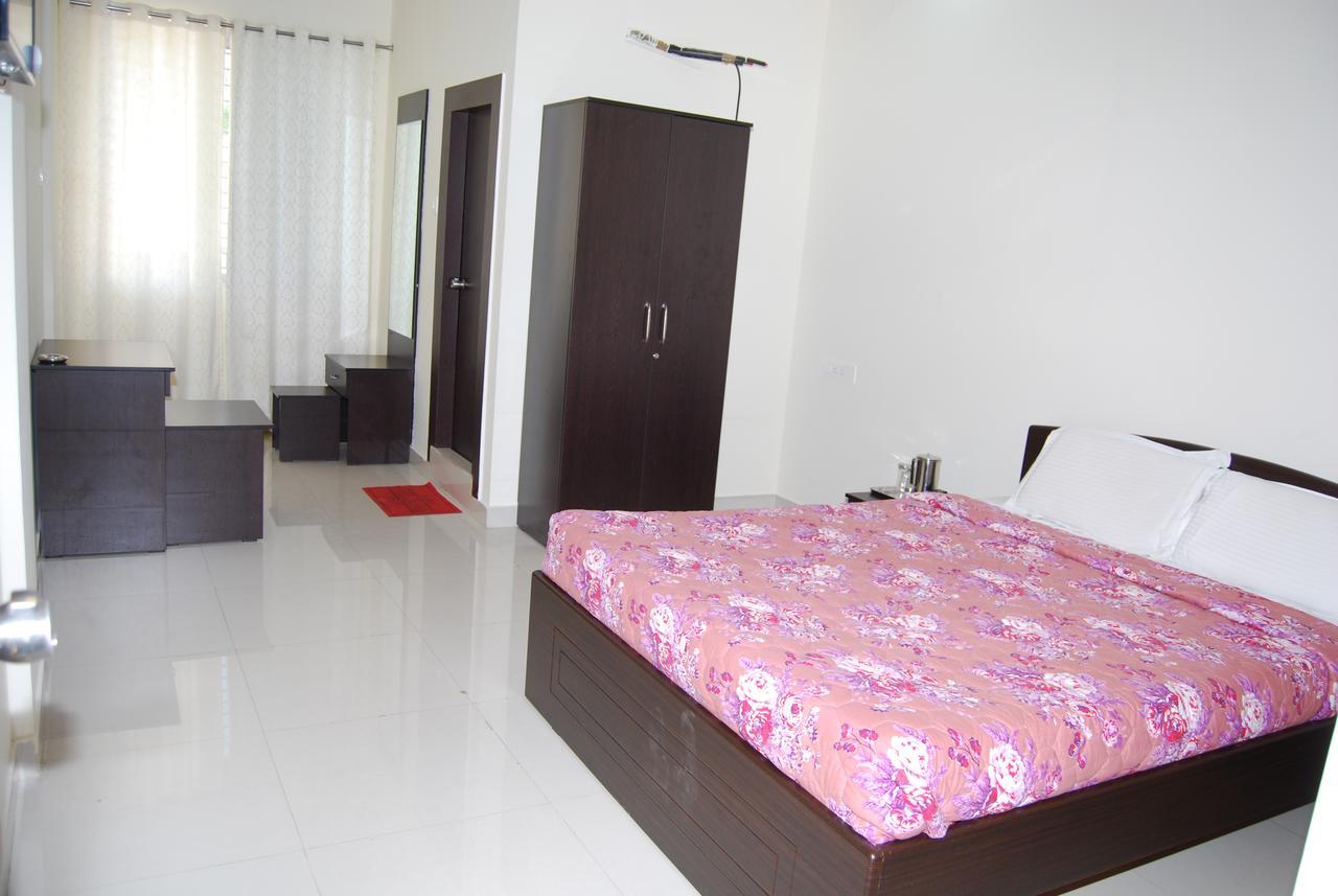 迈索尔 Pratham Residency酒店 外观 照片