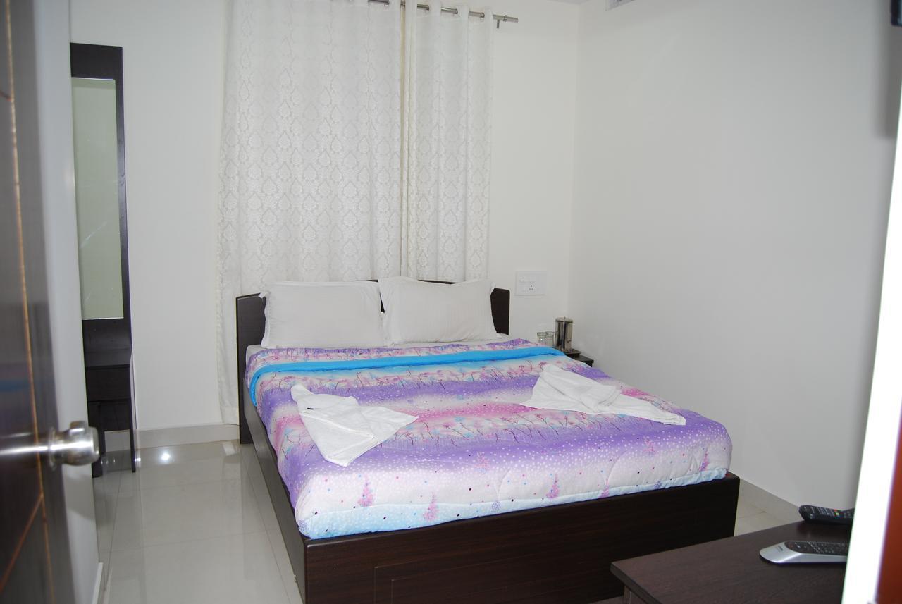迈索尔 Pratham Residency酒店 外观 照片