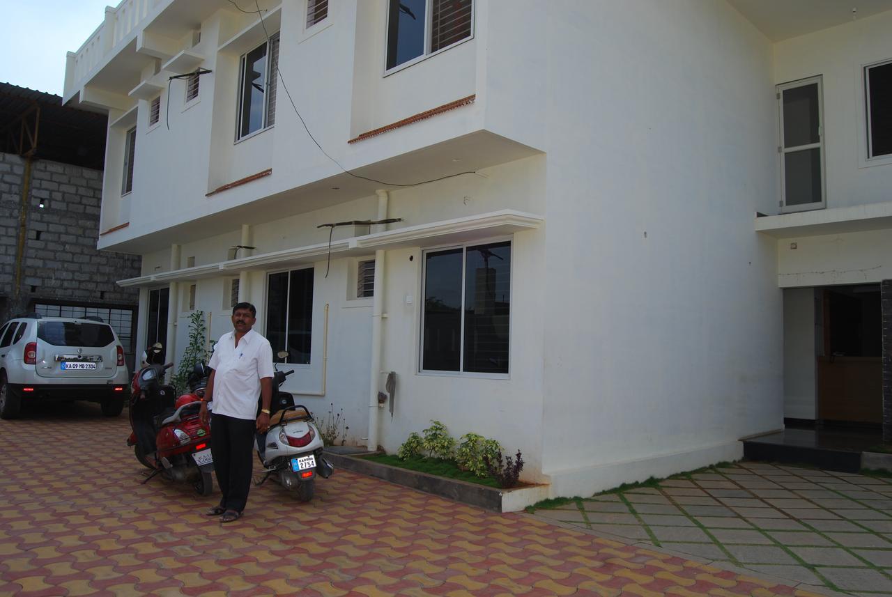 迈索尔 Pratham Residency酒店 外观 照片