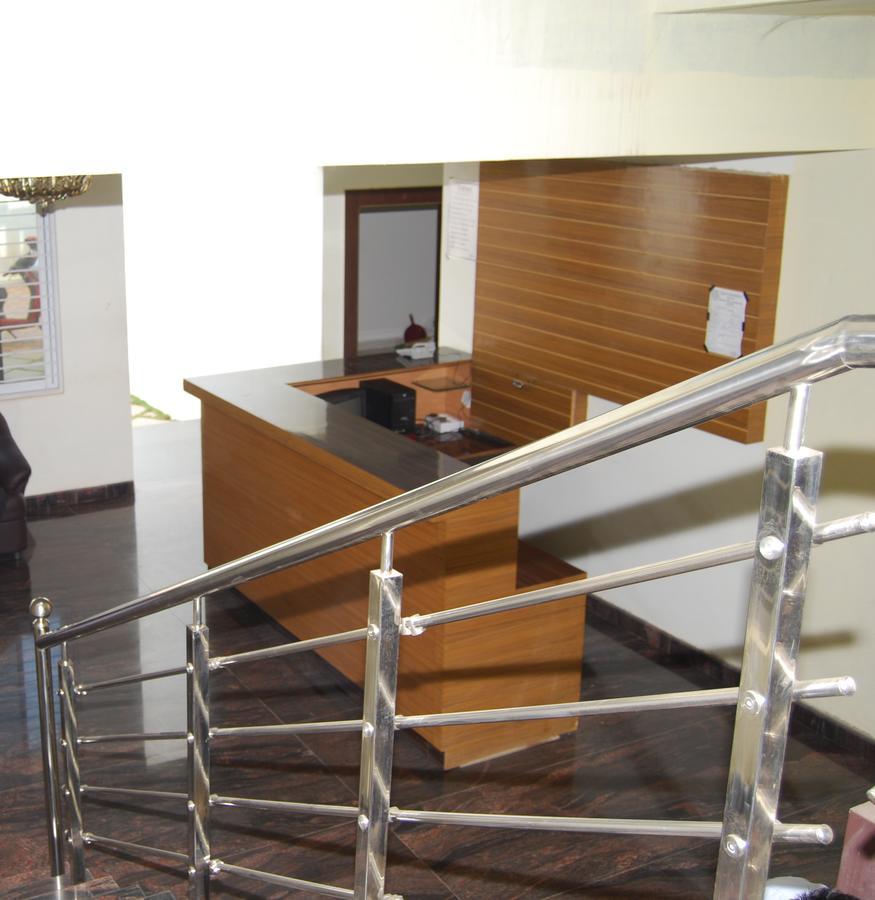 迈索尔 Pratham Residency酒店 外观 照片